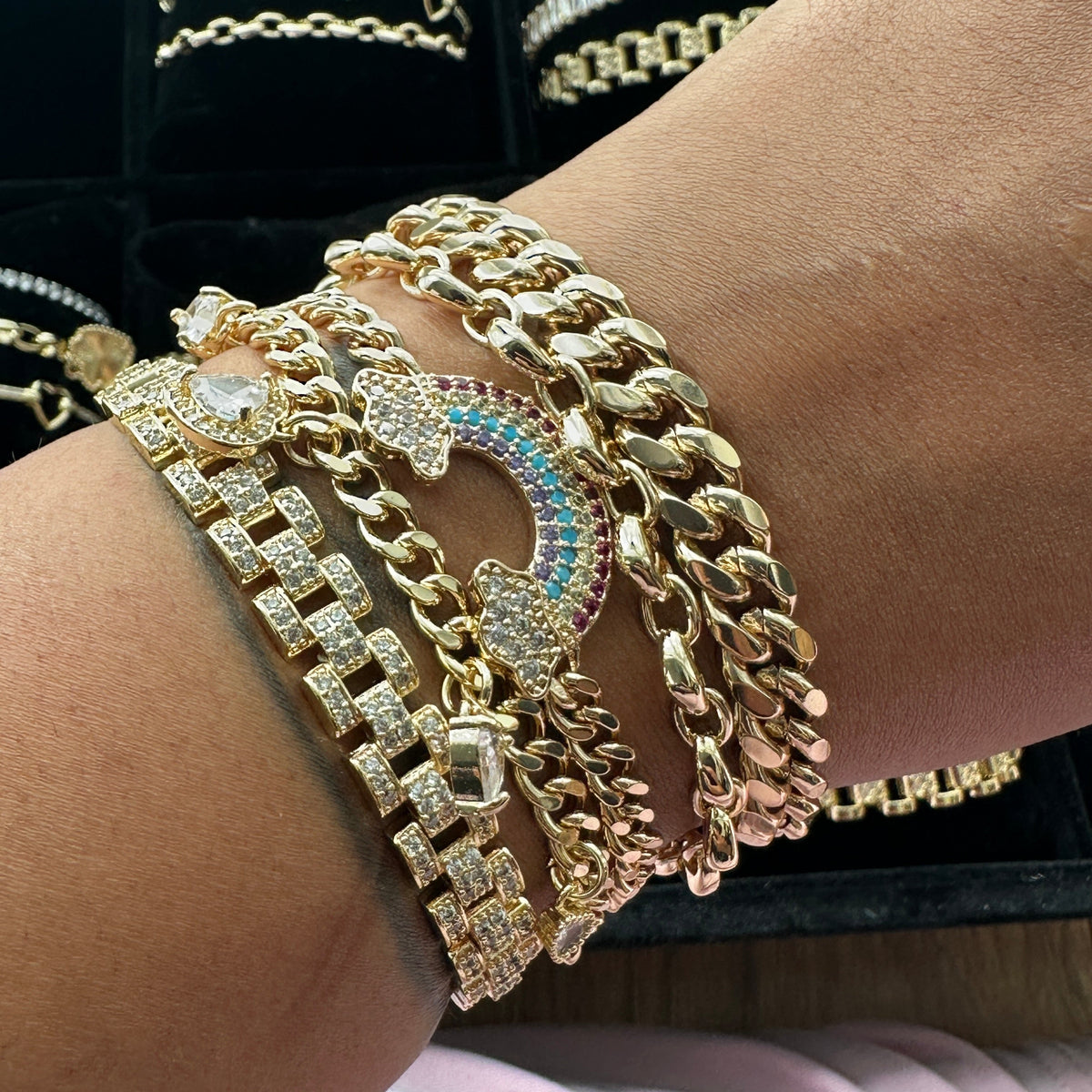 Rainbow curb bracelet