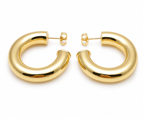Nina Hoops