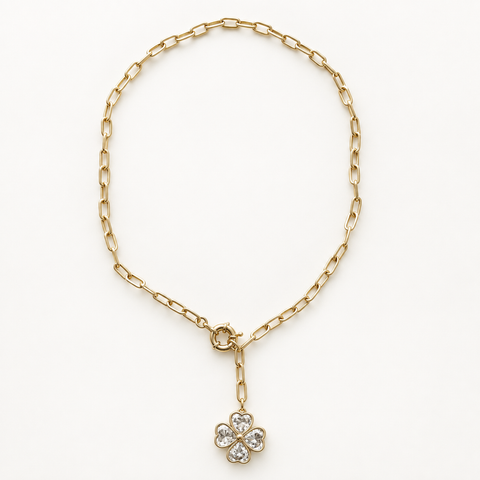 Clover Lariat